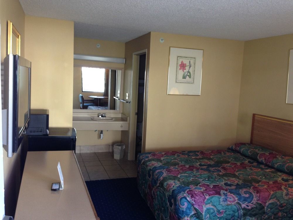 Travelodge By Wyndham Tacoma Near Mcchord Afb Exteriér fotografie
